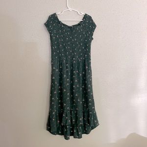 Girl’s Green Abercrombie Dress.